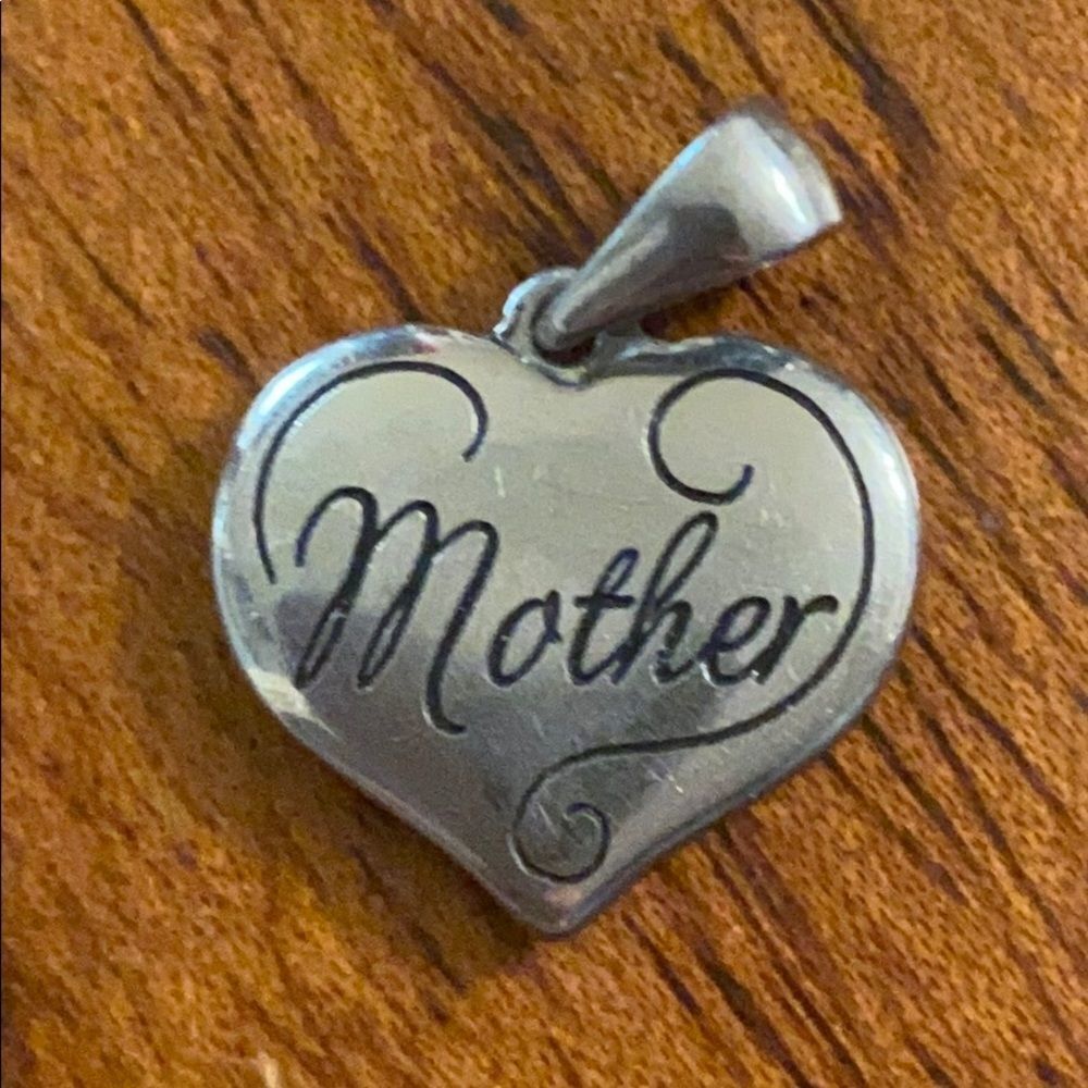 Mother Pendant 